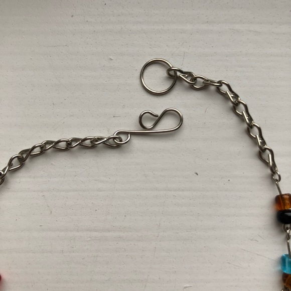 Silver wire & colorful beaded floral bracelet - Picture 3 of 8